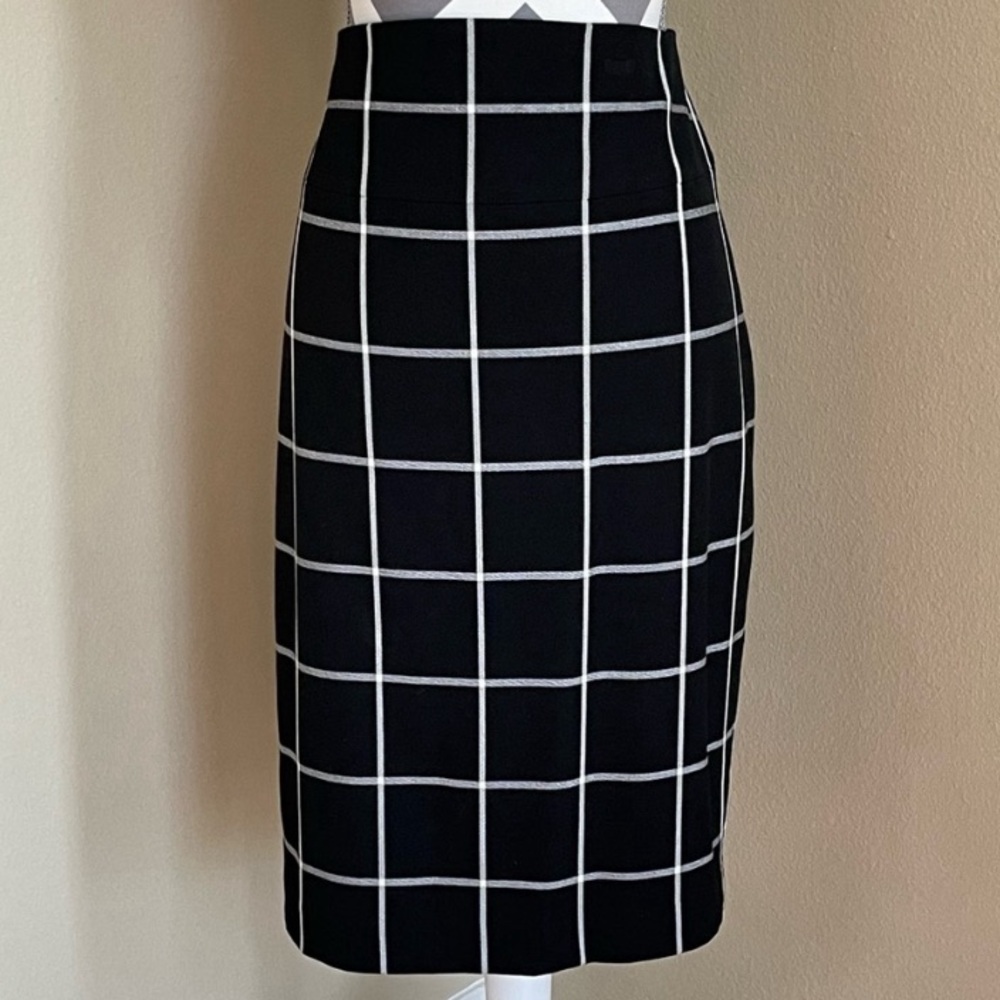 Express Black and White Checkered Skirt